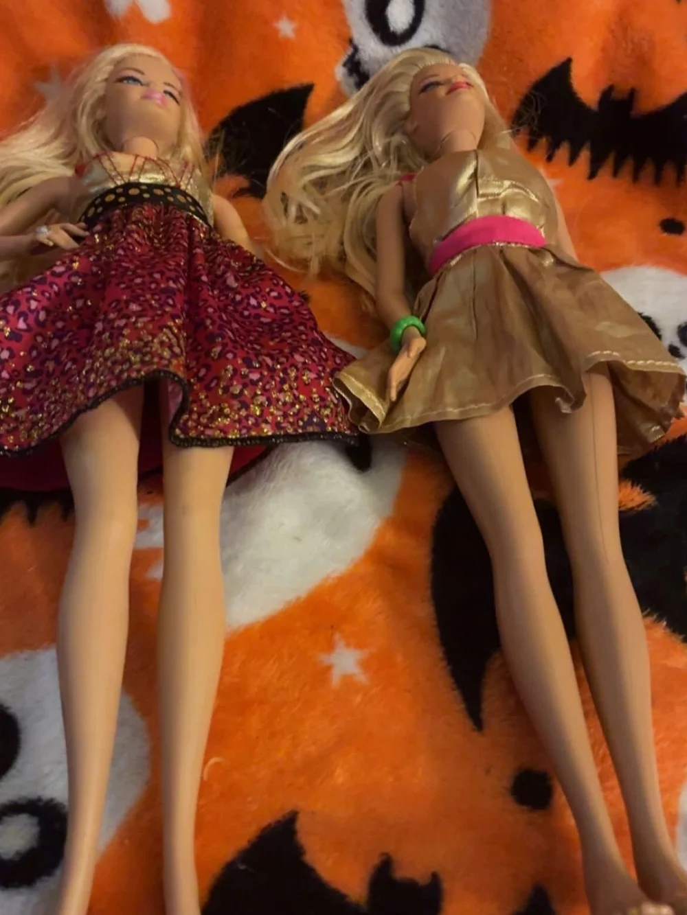 Barbie Dolls Set Of 2